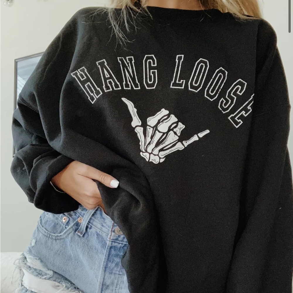 Olive Lynn Black Spooky Hang Loose Crew Sweatshirt Size Large